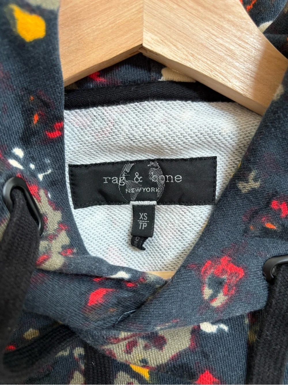 Rag & Bone Men’s City Floral Cotton Hoodie in Navy Blue, Size XS
